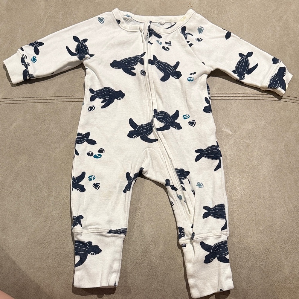 Oliver & rain organic cotton turtle onsie